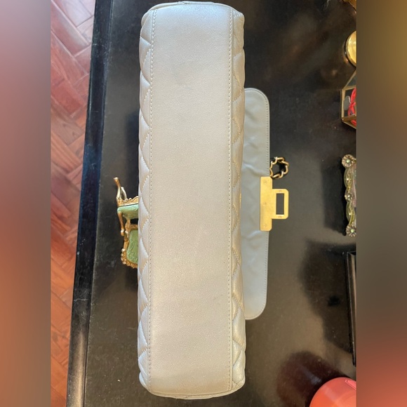 Chanel lambskin Quilted mademoiselle east west flap light Gray Leather Bag - Picture 8 of 9